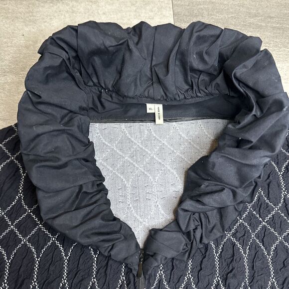 Stera Unique Zip-Up Jacket with Statement Collar X-Large Black Fitted Jacket - Picture 2 of 4